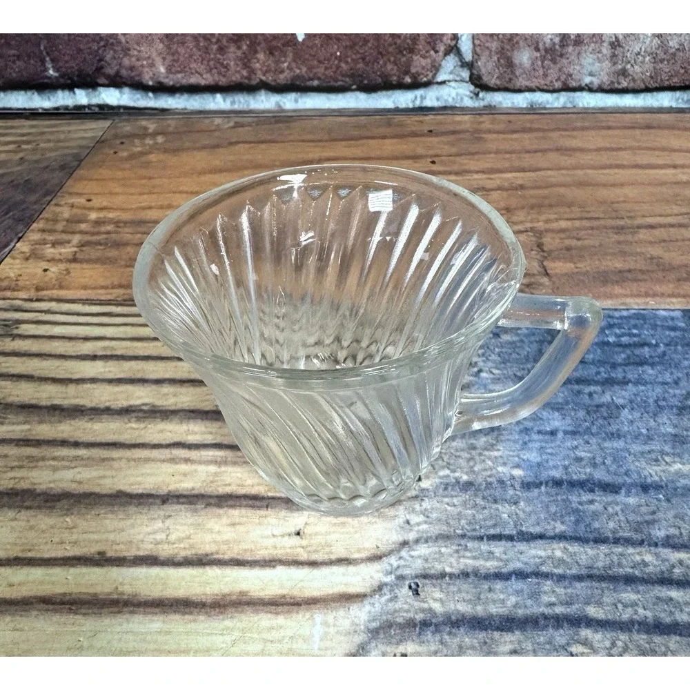 Vintage Federal Glass Diana Swirl Demitasse Cup and 2 Saucers 1940 MCM Clear‎